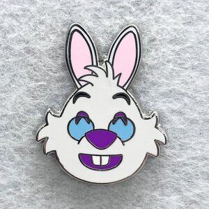 🔮 5/$25 Alice‎ in Wonderland White Rabbit Grin Emoji Pin